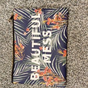 Cosmetic bag "Beautiful Mess"